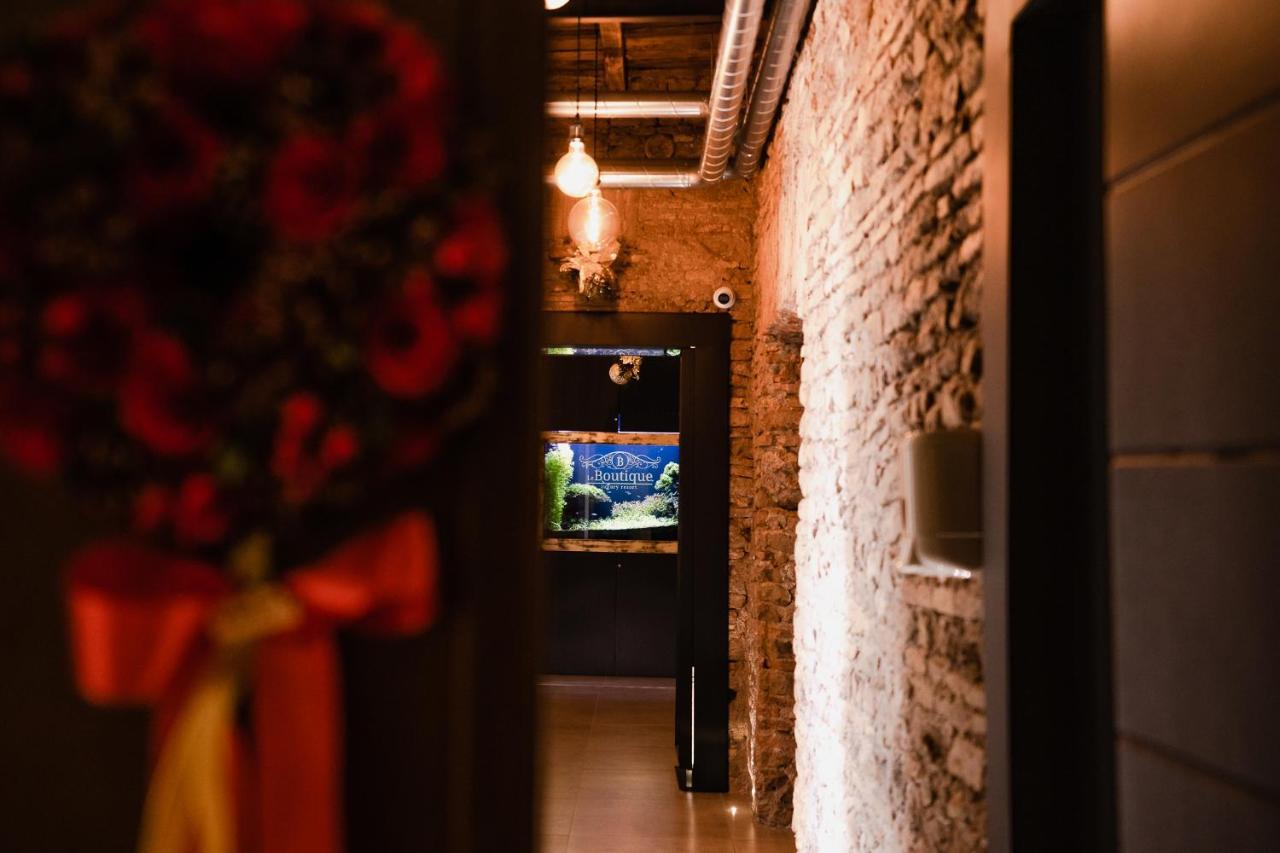 Le Boutique Luxury Rooms Diffused In Historic Center 菲乌米奇诺 外观 照片