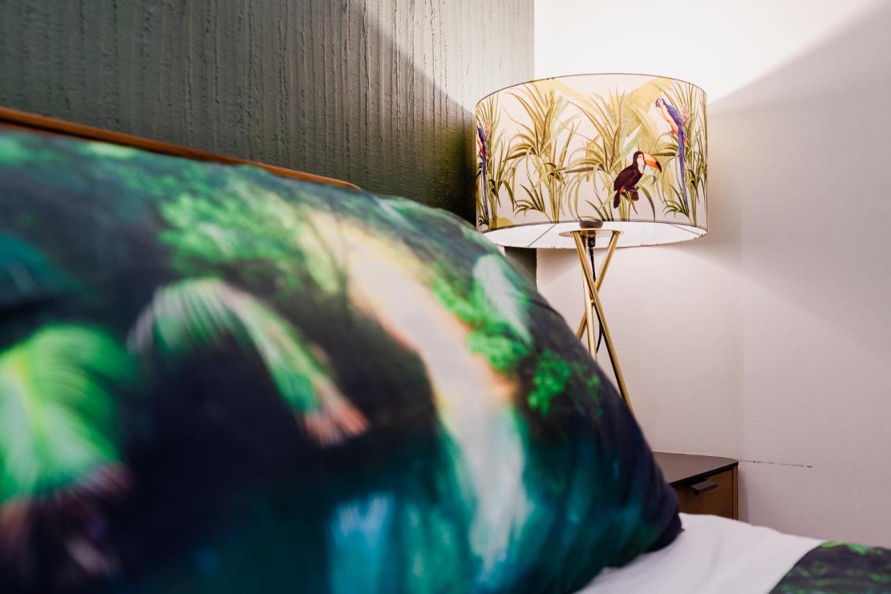 Le Boutique Luxury Rooms Diffused In Historic Center 菲乌米奇诺 外观 照片
