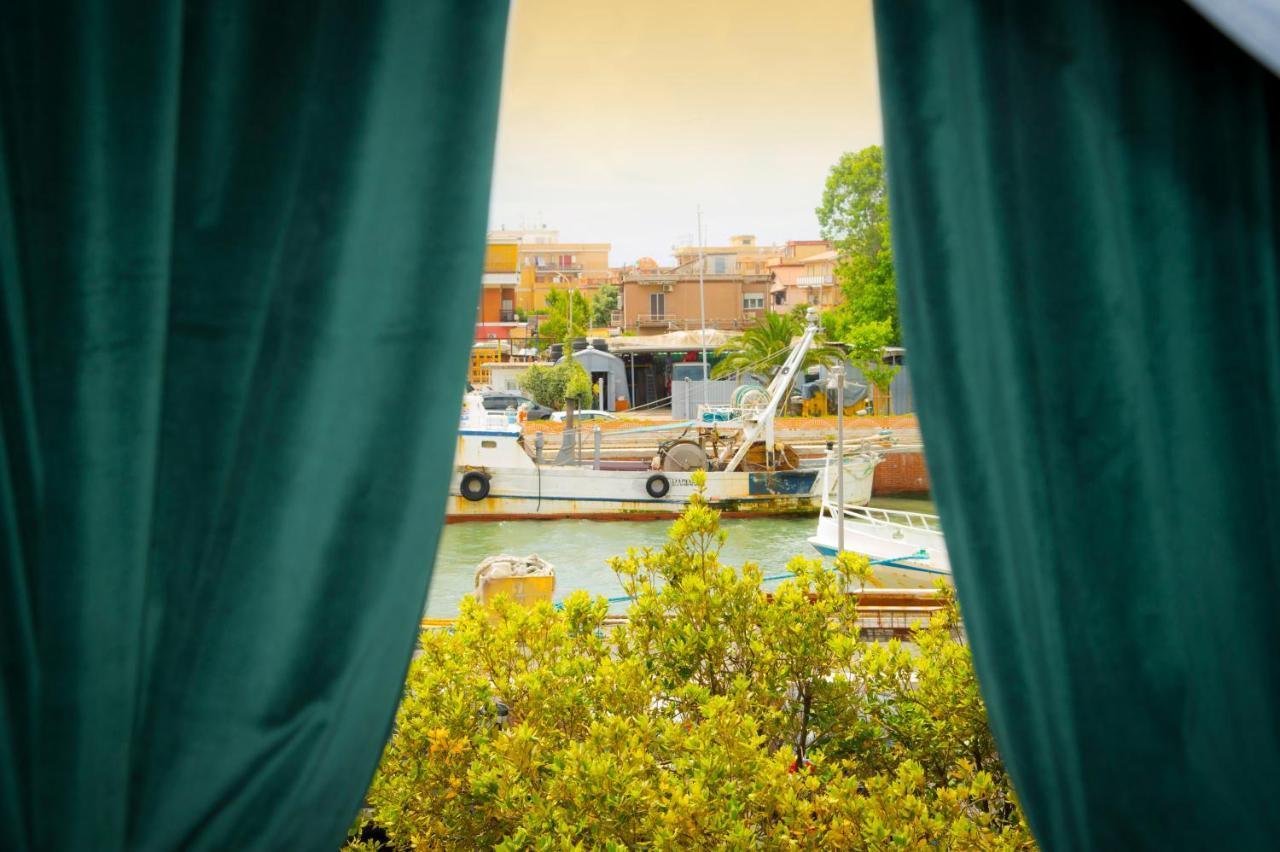 Le Boutique Luxury Rooms Diffused In Historic Center 菲乌米奇诺 外观 照片